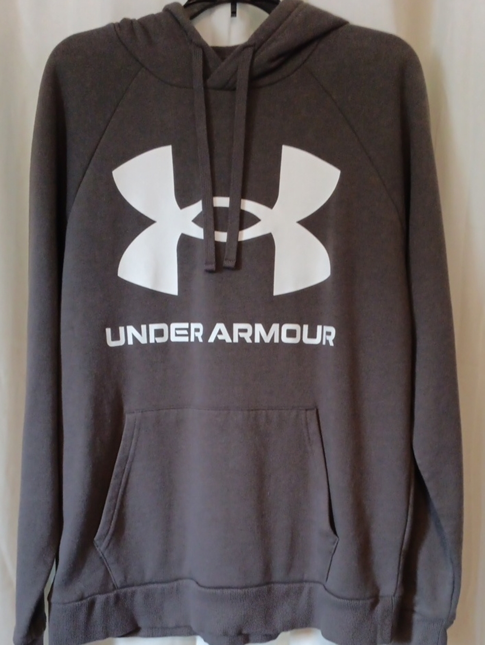 Under Armour Men's Charcoal Gray Pullover Hoodie with White Logo